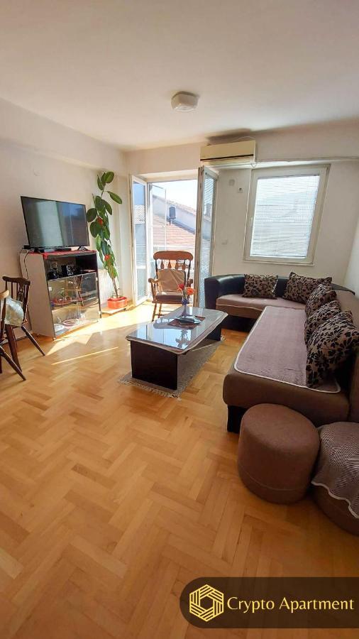 Crypto Apartment Skopje Exterior photo